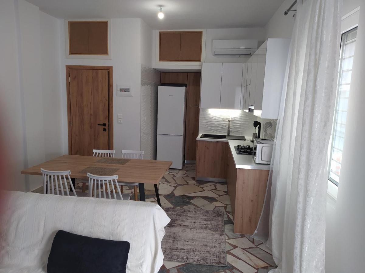 Εirene Room Chalkís المظهر الخارجي الصورة
